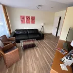 Otel Hotel Benserhof Garni Am Hafen 3*