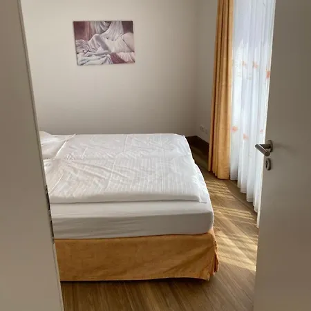 Nordseehotel Benser Hof Garni Am Hafen Bensersiel