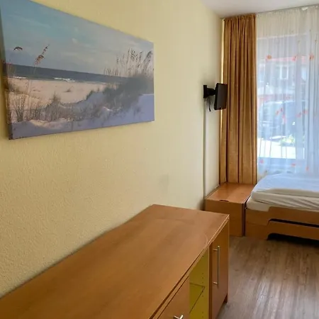 Nordseehotel Benser Hof Garni Am Hafen