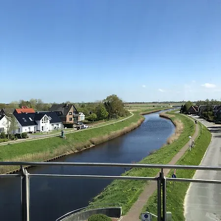 Nordseehotel Benser Hof Garni Am Hafen Szálloda