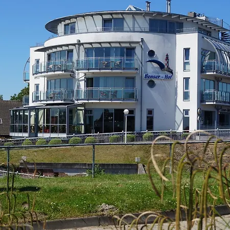 Hotel Nordseehotel Benser Hof Garni Am Hafen 3*