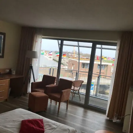 Nordseehotel Benser Hof Garni Am Hafen