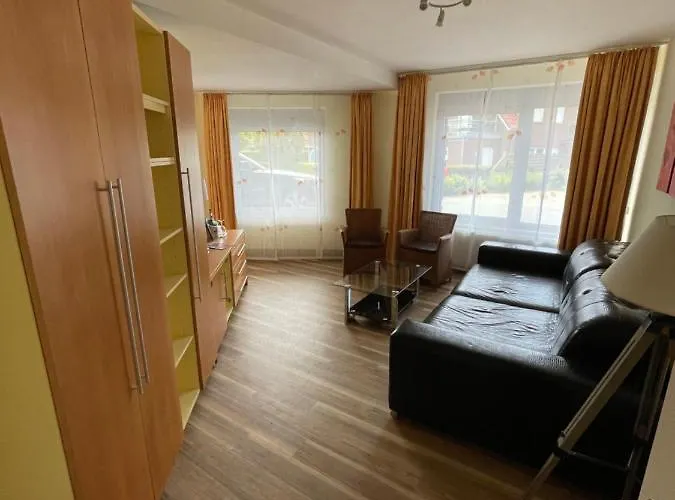 Nordseehotel Benser Hof Garni Am Hafen 酒店