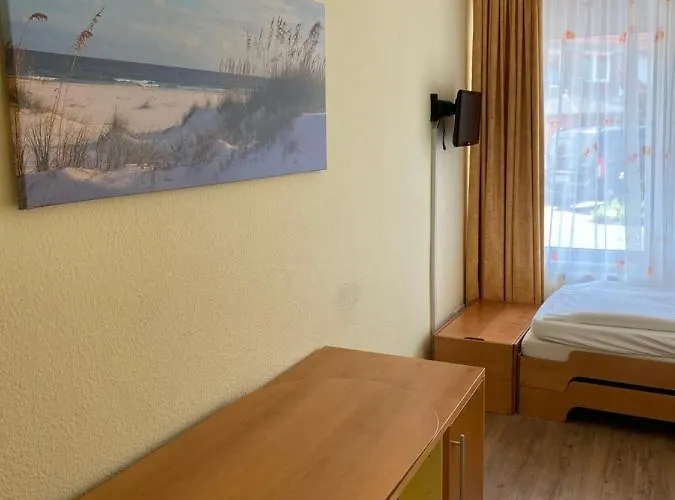 Hotel Benserhof Garni Am Hafen