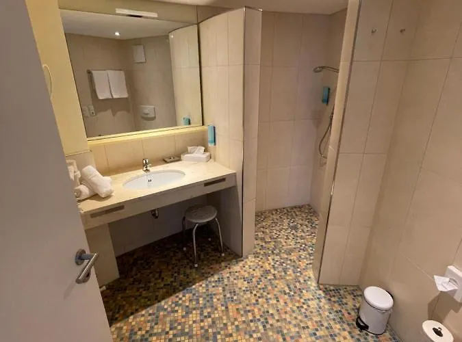 Hotel Benserhof Garni Am Hafen Hotel 3*